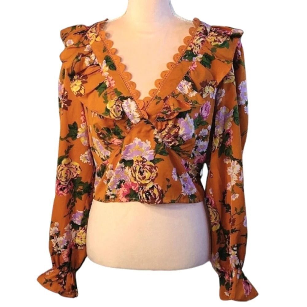 Milk & Honey Rustic Floral Lace Up Ruffled Long Sleeve Crop Blouse Large NWOT - Picture 4 of 15